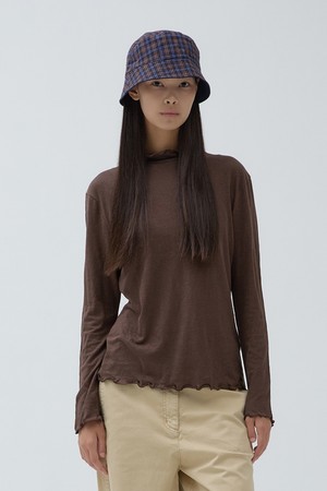 W 에어리 하이넥 티셔츠 Chocolate