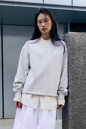 에센셜 스웻 맨투맨 Oatmeal