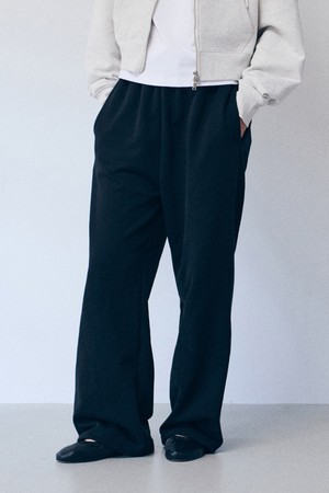 에센셜 스웻 팬츠 Black