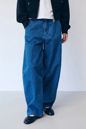 W 에센셜 데님 베럴 레그 팬츠 Middle Blue