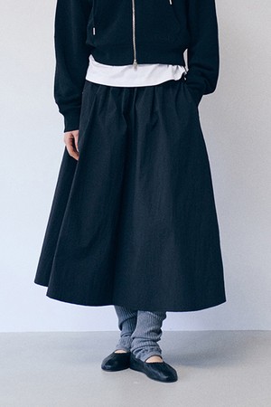 W 에어로쉘 맥시 스커트 Black