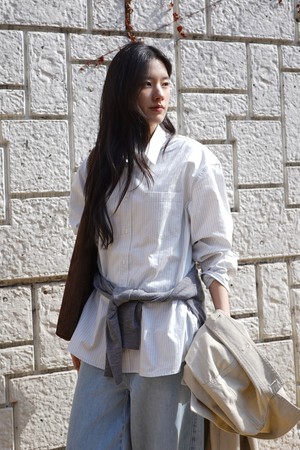 [지원 착용] 오가닉 코튼 스트라이프 셔츠 Light Blue