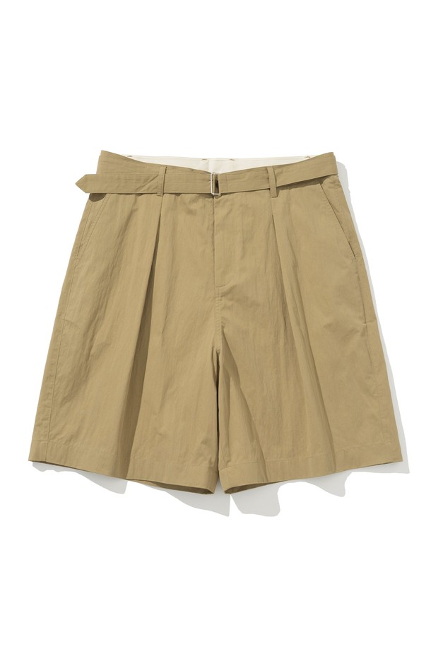 UNIFORM BRIDGE - 하프팬츠 - belted short pants beige