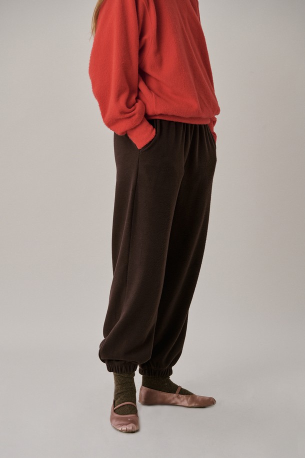 JUNEJUNE SPACE - 롱/미디팬츠 - Soft Jogger Pants_Brown