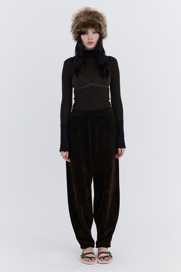 WNDERKAMMER - 긴소매 티셔츠 - Knit Rib Half Turtleneck T-shirt_Brown