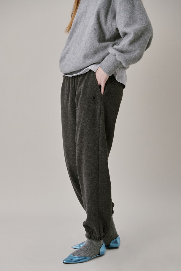 JUNEJUNE SPACE - 롱/미디팬츠 - Soft Jogger Pants_Grey