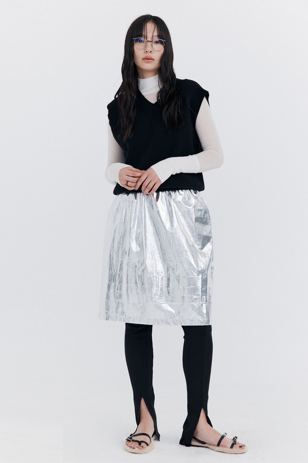 WNDERKAMMER - 미디스커트 - Raw-cut Tuck Skirt_Silver