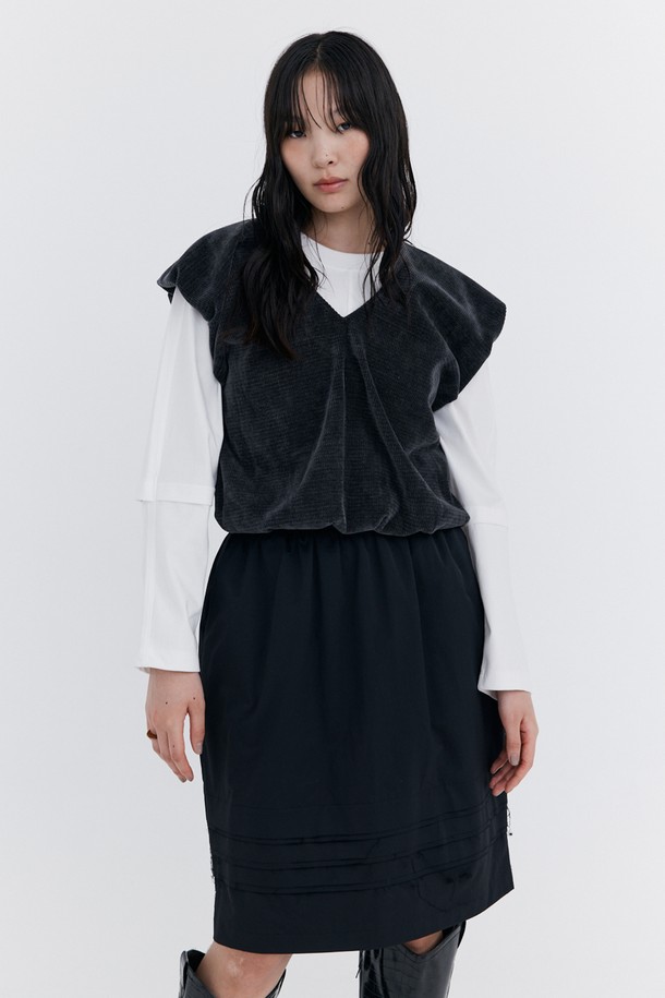 WNDERKAMMER - 베스트 - Corduroy Balloon Vest_Charcoal