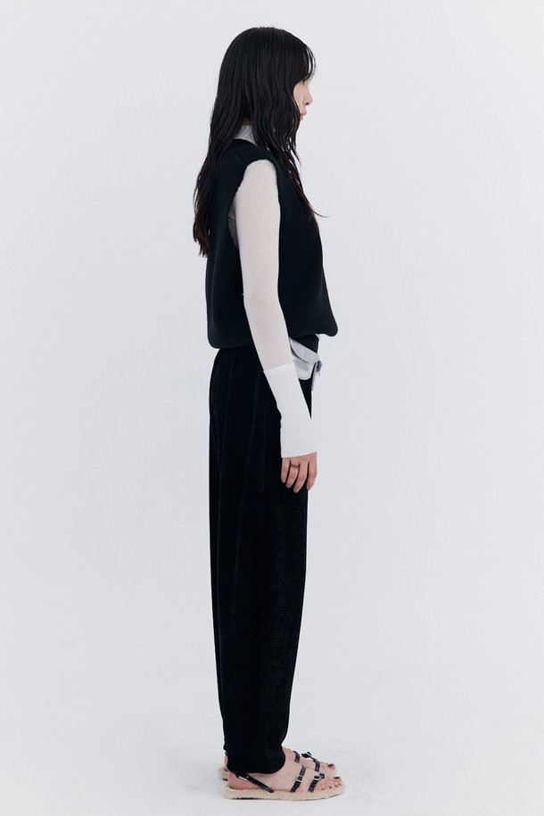 WNDERKAMMER - 롱/미디팬츠 - Corduroy Balloon Pants_Black