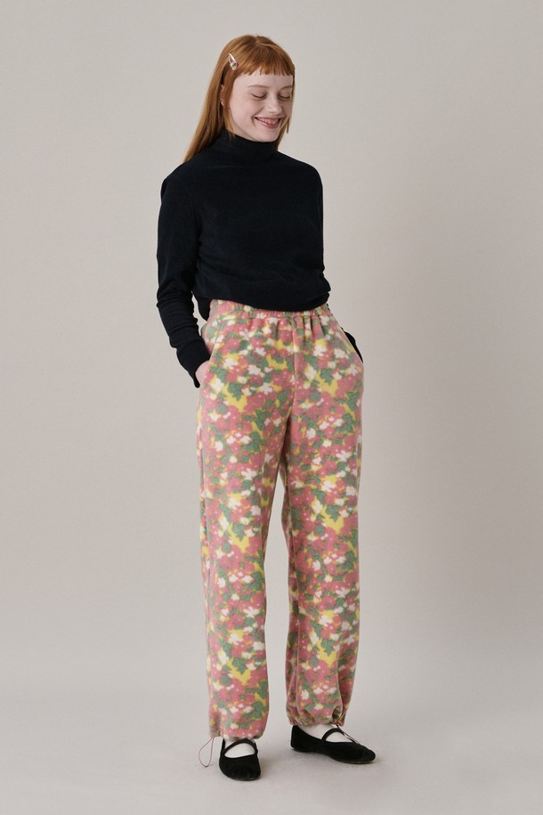 JUNEJUNE SPACE - 롱/미디팬츠 - Flower Fleece Jogger Pants_Pink