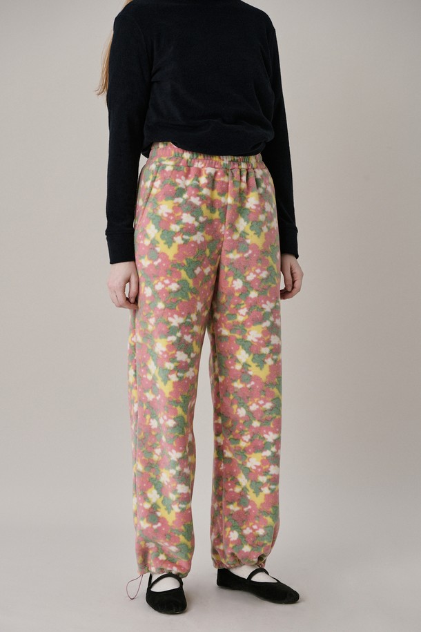 JUNEJUNE SPACE - 롱/미디팬츠 - Flower Fleece Jogger Pants_Pink