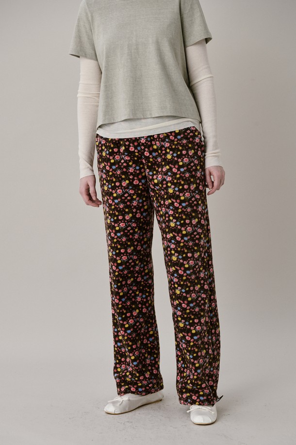 JUNEJUNE SPACE - 롱/미디팬츠 - Flower Fleece Jogger Pants_Brown