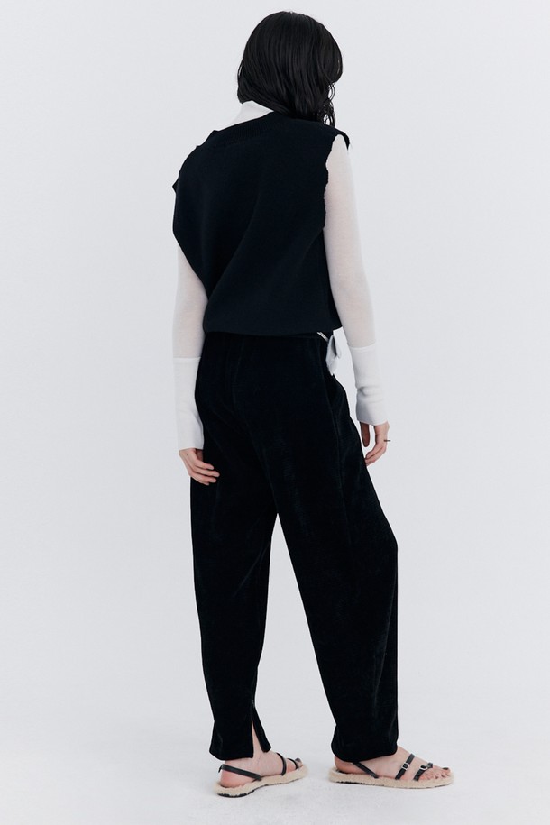 WNDERKAMMER - 롱/미디팬츠 - Corduroy Balloon Pants_Black