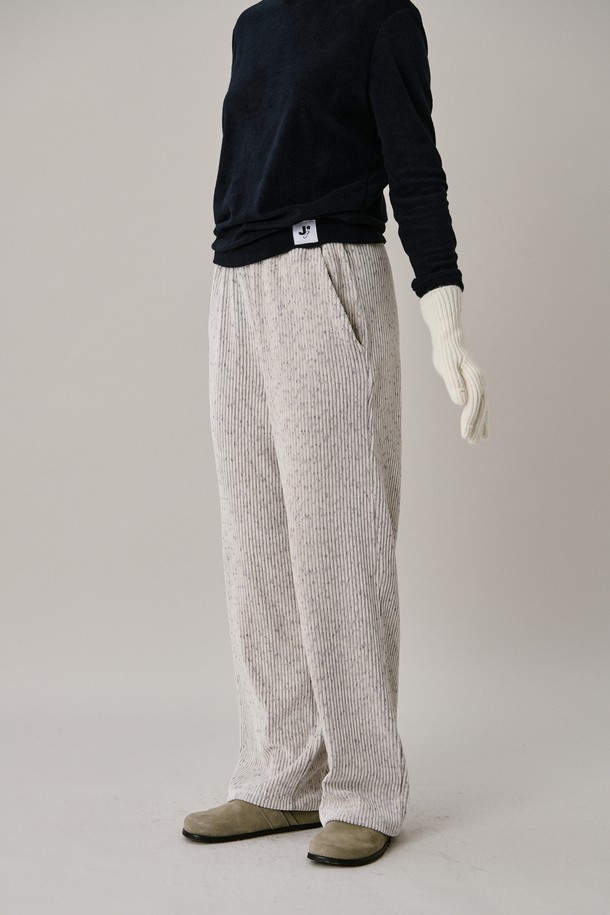 JUNEJUNE SPACE - 롱/미디팬츠 - [10차 리오더] 24 Two Tone Velour Pants_Ivory