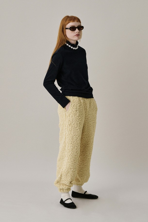 JUNEJUNE SPACE - 롱/미디팬츠 - Soft Jogger Pants_Yellow