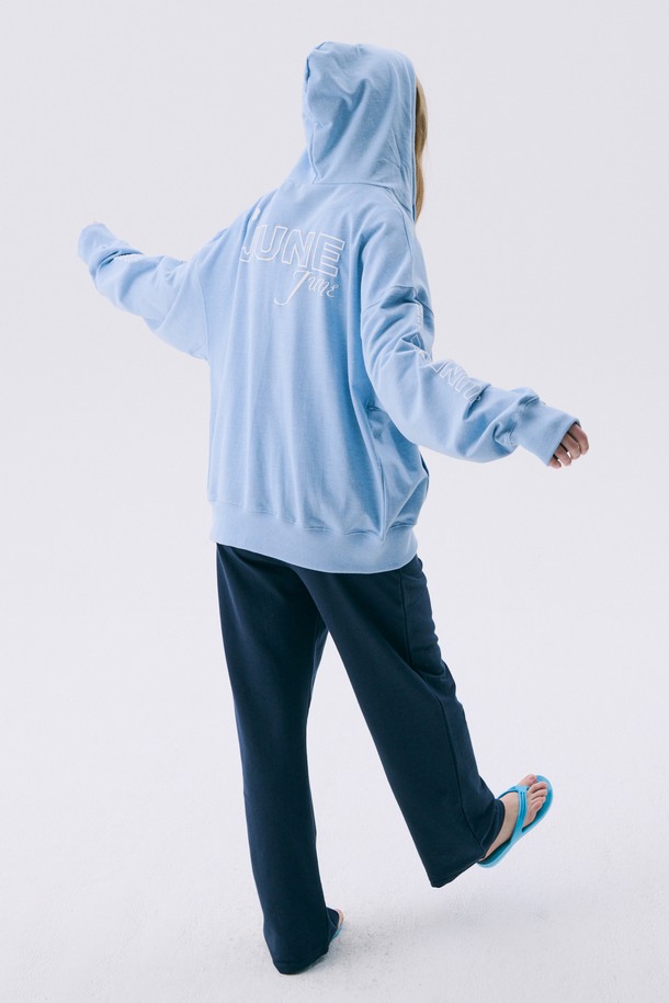 JUNEJUNE SPACE - 점퍼 - VOL11.Boxy Hood Zip-up_Skyblue