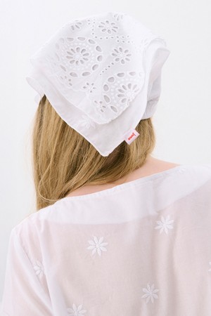 Punching Hair Bandana_White