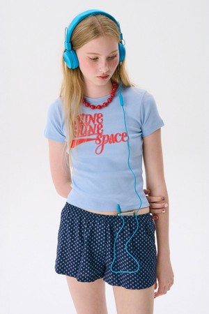 Swashy Graphic T-shirts_Light Blue