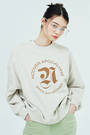 ROMAN TYPO LOGO SWEATSHIRT-BEIGE