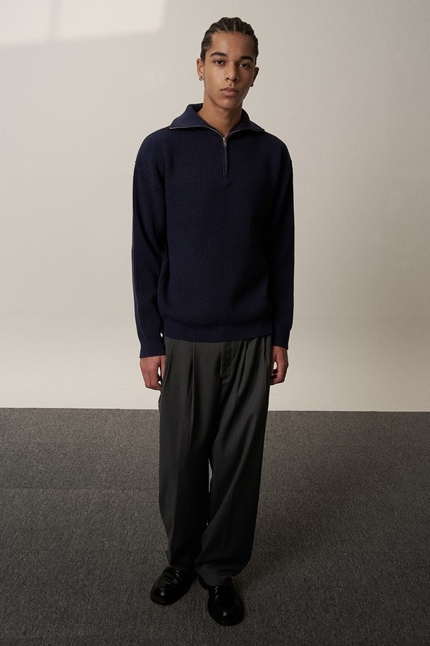 LUNT - 스웨터 - STEADY HALF ZIPUP KNIT (NAVY)