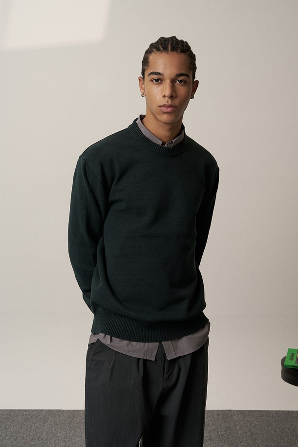 LUNT - 스웨터 - COMFORT ROUND NECK KNIT (DEEP GREEN)