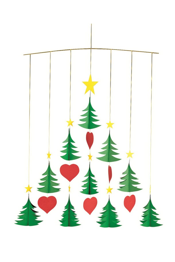 플렌스테드 크리스마스 트리 10 모빌은 덴마크 전통 공예 기술로 탄생한 인테리어 장식입니다. 북유럽 및 모던 스타일을 추구하며, 그린, 레드, 옐로우 컬러의 크리스마스 트리, 하트, 별 무늬가 조화롭게 어우러집니다. 섬세한 디자인과 균형 잡힌 움직임이 특징이며, 모든 연령대의 공간에 아늑한 분위기를 선사합니다. 1953년 크리스찬과 그레이 플렌스테드 부부가 설립한 플렌스테드의 현대적인 감각을 담은 모빌로, 겨울 인테리어를 더욱 풍성하게 연출해보세요.
