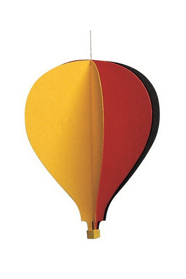 5색 풍선(열기구) - balloon single는 역사적인 열기구 모티브를 섬세하게 재현한 인테리어 소품입니다. 종이, 실, 와이어를 사용하여 수공예로 제작되었으며, 움직이는 모빌 디자인으로 공기의 흐름에 따라 자유롭게 움직입니다. 멀티컬러의 풍선은 그림자 효과를 더해 공간에 은은한 분위기를 선사합니다. 천장이나 후크에 설치하여 독특한 인테리어 포인트를 연출할 수 있습니다. 직사광선과 강한 통풍은 피하고, 조심스럽게 취급하여 반영구적으로 사용하세요.
