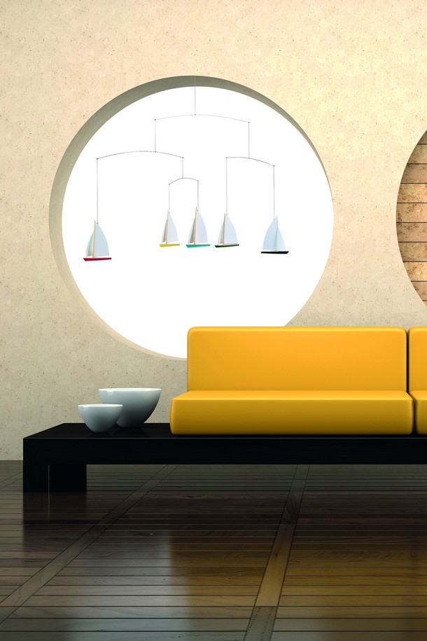 생명 - Life & Thread는 구름과 하늘을 표현한 추상적인 디자인과 자연을 모티브로 한 디자인을 담은 홈데코 제품입니다. 나무와 스테인리스 스틸 소재를 사용하여 모던한 스타일을 연출하며, 레드, 블루, 라이트그레이, 옐로우, 화이트의 다채로운 색상 옵션을 제공합니다. 곡선과 직선의 조화로운 디자인은 침대나 소파 위에 설치하여 공간에 생기를 불어넣습니다. 교체가 가능하여 오랫동안 아름다움을 유지하며, 와이드 모바일 디자인으로 넓은 공간에도 잘 어울립니다.
