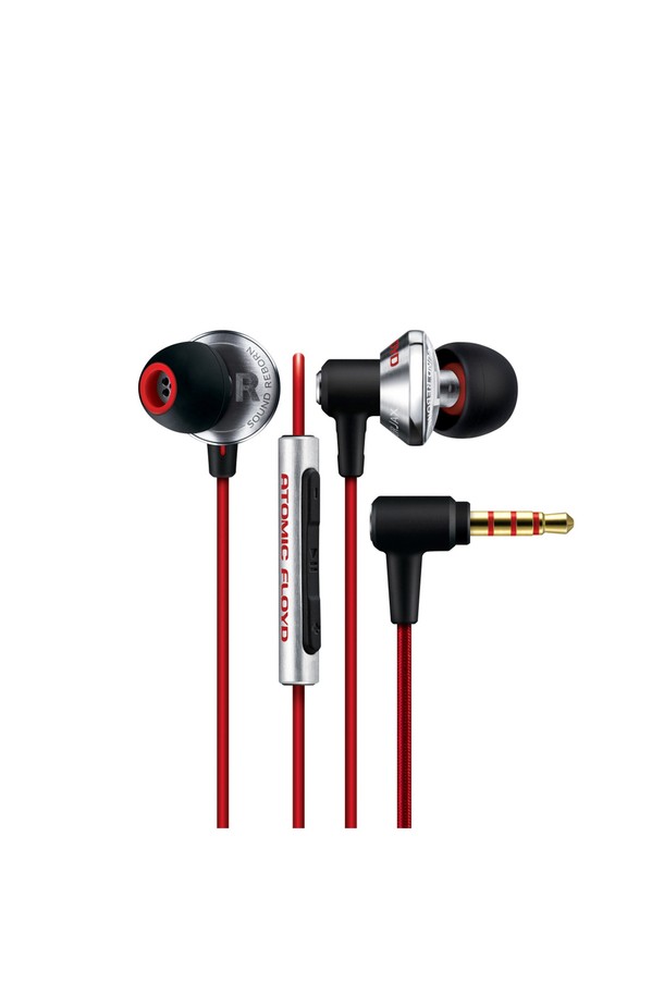 유선 하이파이 이어폰 PowerJax + Remote는 레드, 블랙, 실버 3가지 색상으로 제공되며, 13.5mm 다이나믹 드라이버와 듀얼 메탈 보이스 코일, 메탈 하우징을 통해 선명한 음질을 구현합니다. 통화, 음악 재생, 리모컨 컨트롤, 노이즈 리덕션 기능을 지원하며, 1.2m 케이블과 24k 금도금 3.5mm 스테레오 커넥터로 연결됩니다. 구성품으로는 보호 파우치, 이어팁 (S/M/L), 5mm 사운드 챔버가 포함되어 있습니다.
