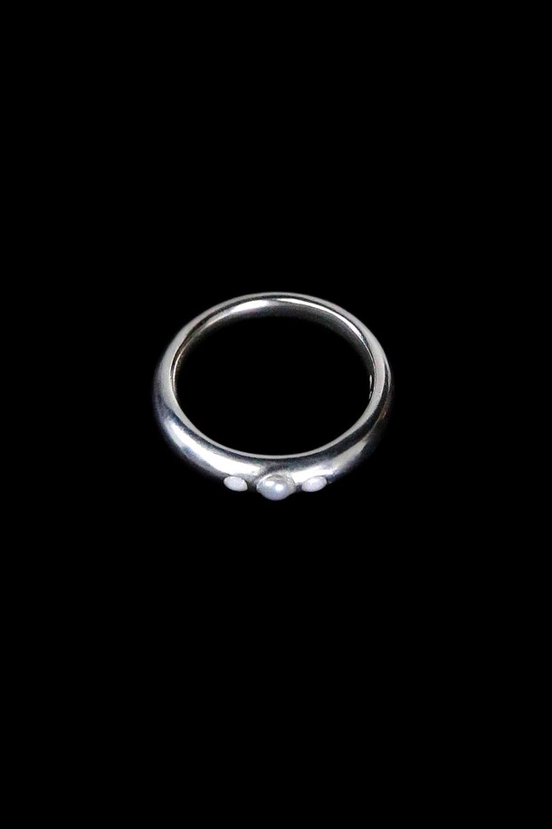 Baked Alaska - 반지 - Stacking Ring 03 - mono pearl, resin embelished