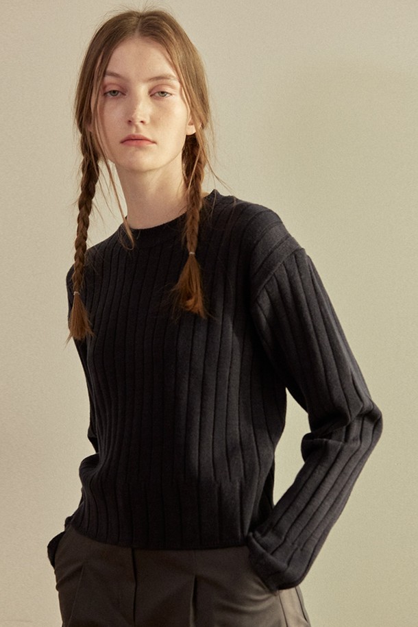 NONLOCAL - 스웨터 - Ribbed Round Neck Knit 2Color