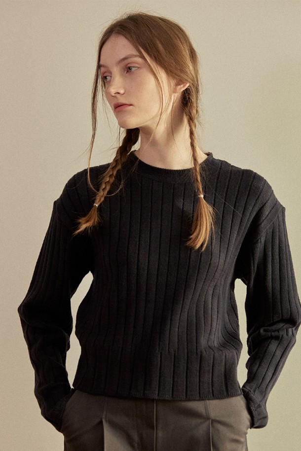 NONLOCAL - 스웨터 - Ribbed Round Neck Knit 2Color