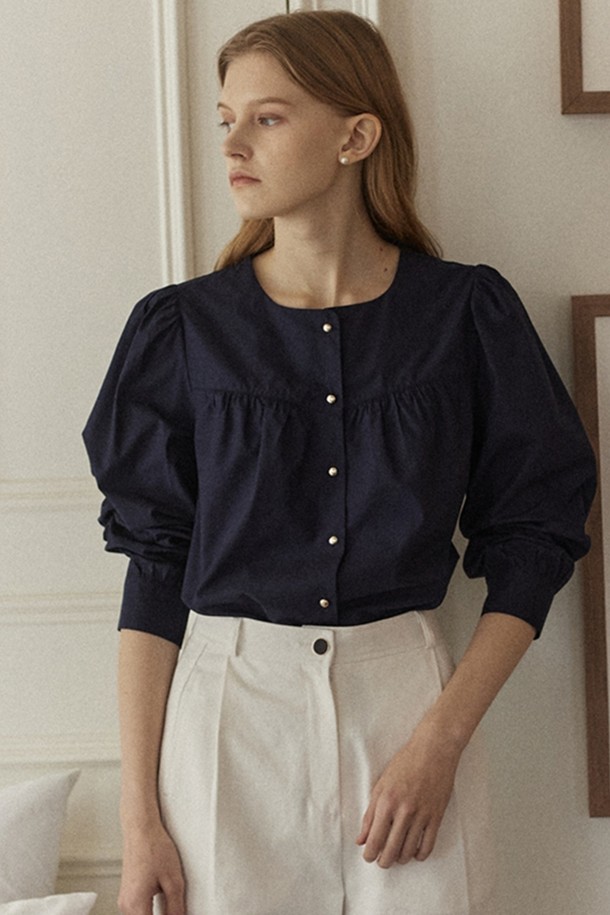 NONLOCAL - 블라우스 - Shirring Goldish Blouse - Navy