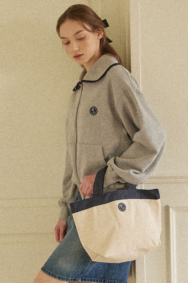 NONLOCAL - 토트백 - Rose Wappen Canvas Bag - 2 Color