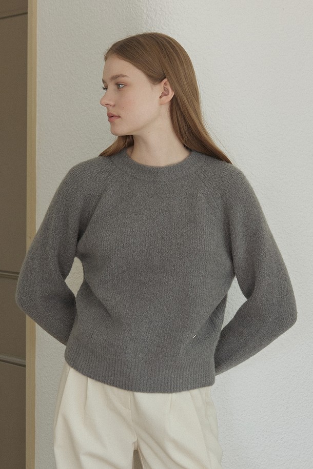 NONLOCAL - 스웨터 - Alpaca Raglan Sleeve Knit - Charcoal