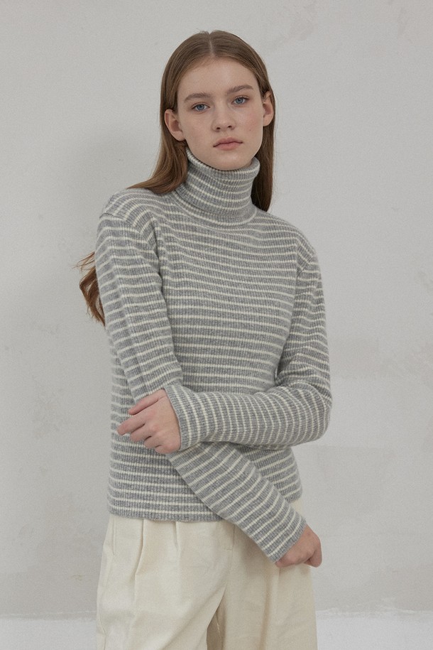 NONLOCAL - 스웨터 - Cashmere Stripe Turtleneck Knit - Grey