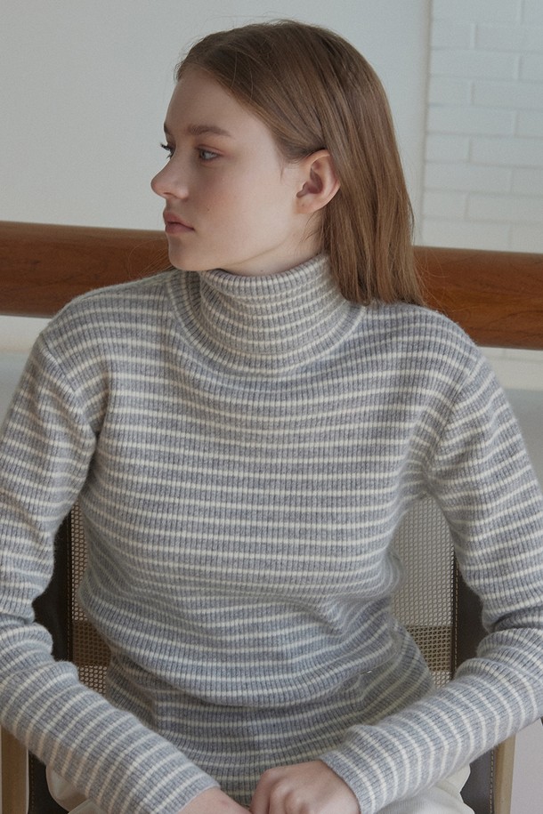 NONLOCAL - 스웨터 - Cashmere Stripe Turtleneck Knit - Grey