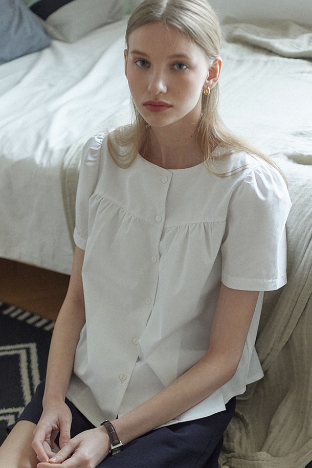 NONLOCAL - 블라우스 - Julia Shirring Blouse - White