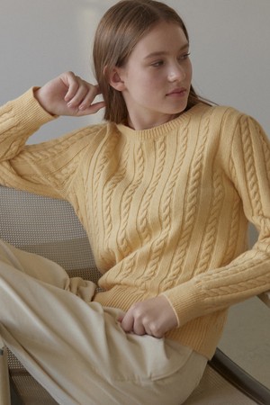 Wool Cable Knit Pullover - Yellow