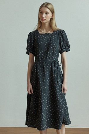 Neckline Floral Half-sleeves dress - Black