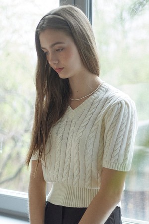 Linen V-neck Cable knit - Ivory