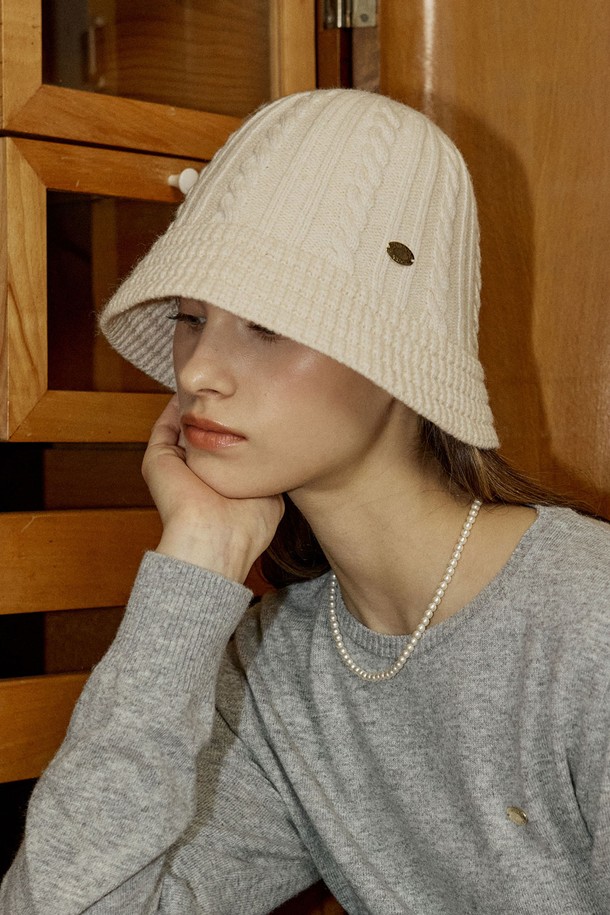 NONLOCAL - 모자 - Cable Knit Bucket Hat - Ivory