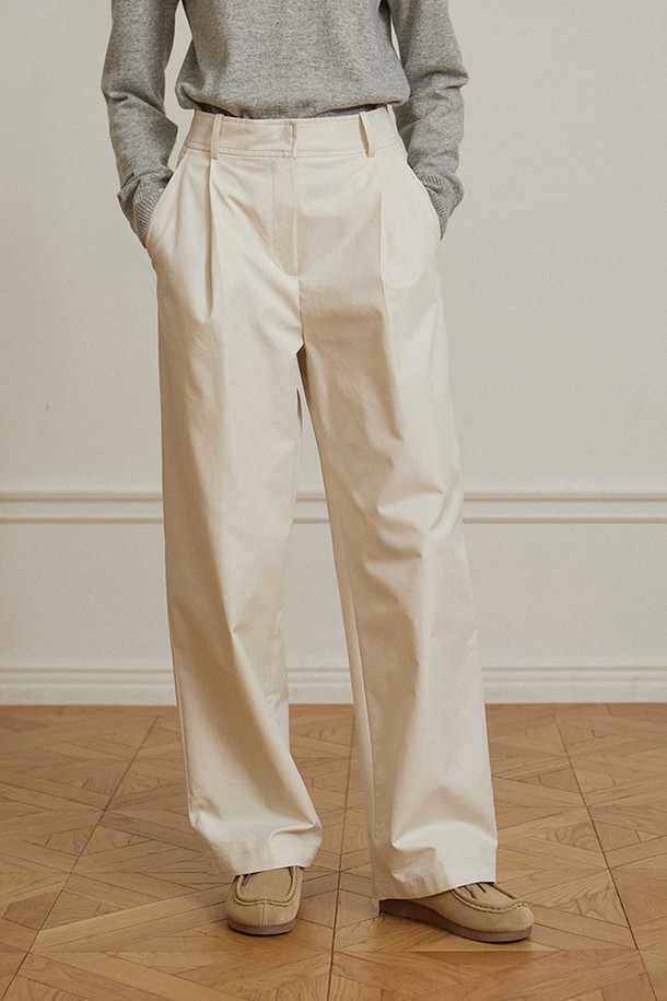 NONLOCAL - 롱/미디팬츠 - One-Tuck Baggy Pants - Light Beige