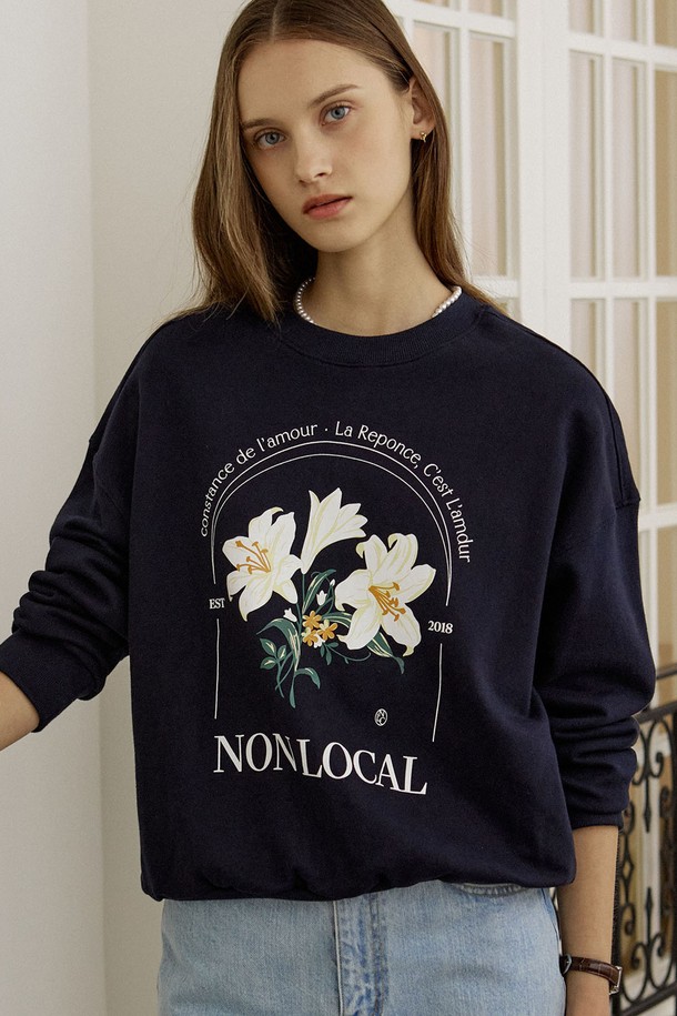 NONLOCAL - 스웻셔츠 - Glasshouse Lily Print Sweatshirt - Navy