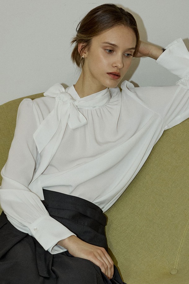 NONLOCAL - 블라우스 - High Neck Soft Tie Blouse - White