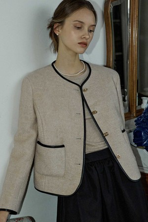 Leather Line Point Tweed Jacket - Beige