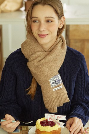 Mellow Knit Muffler - Beige