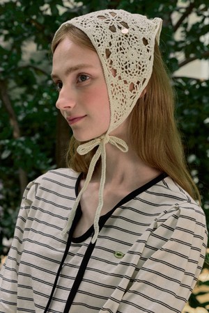 Flower Crochet Knit Kerchief - Ivory