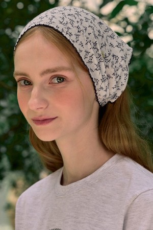 Fine Flower Kerchief - Navy