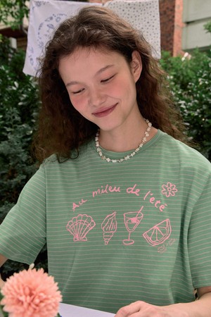 [논로컬 X 이하여백] Seaside Motive Hand Drawing Stripe T-shirt - Green